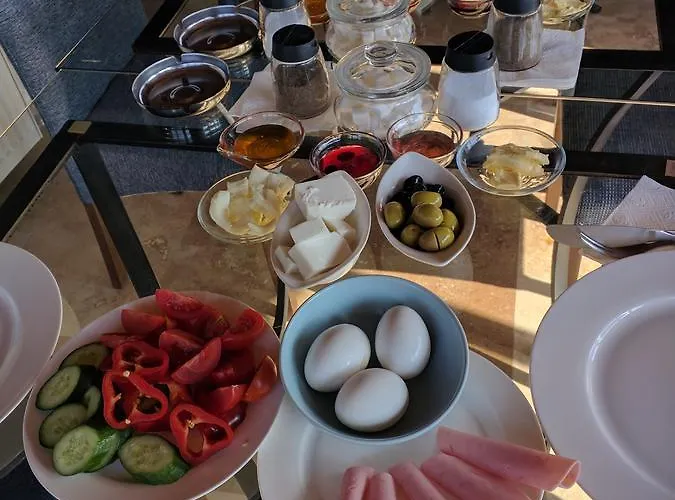 Sendian-guesthouse (adults Only) 3*