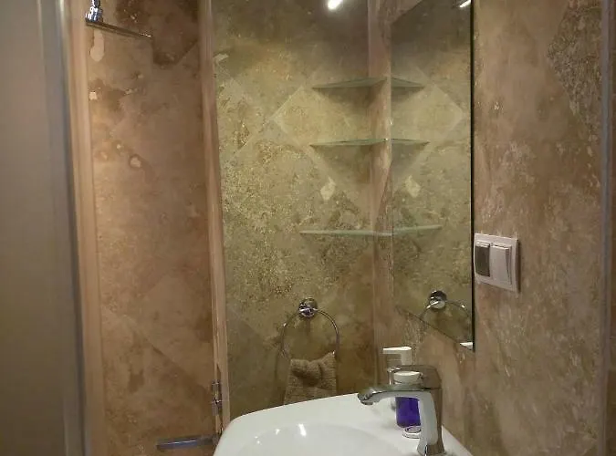 Sendian-guesthouse (adults Only) 3*