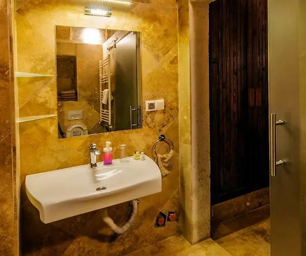 Sendian-guesthouse (adults Only) Guest house